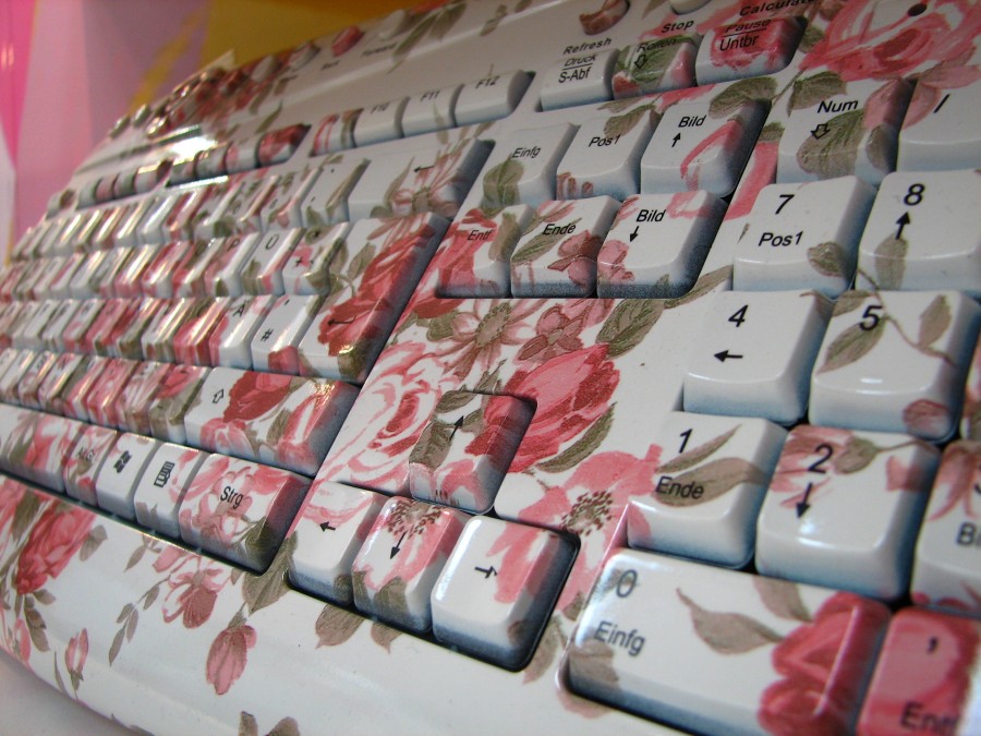 My grandma would love this keyboard :-)