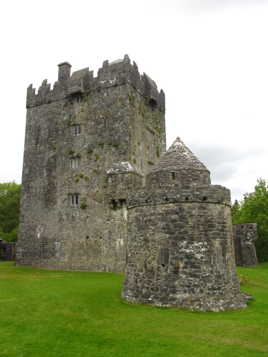 Aughnanure Castle